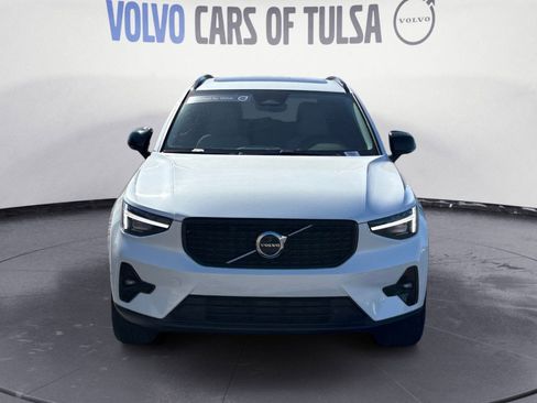 New 2026 Volvo XC40 B5 Plus w/ Protection Package Premier image 8