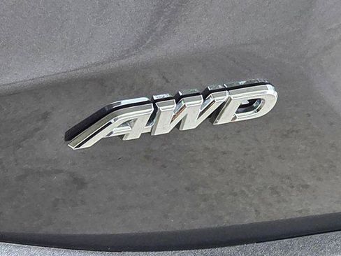 Certified 2025 Toyota RAV4 XLE AWD/4WD image 27