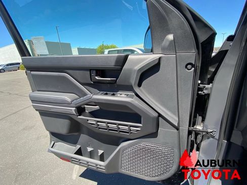 New 2026 Toyota Tacoma SR5 AWD/4WD image 31