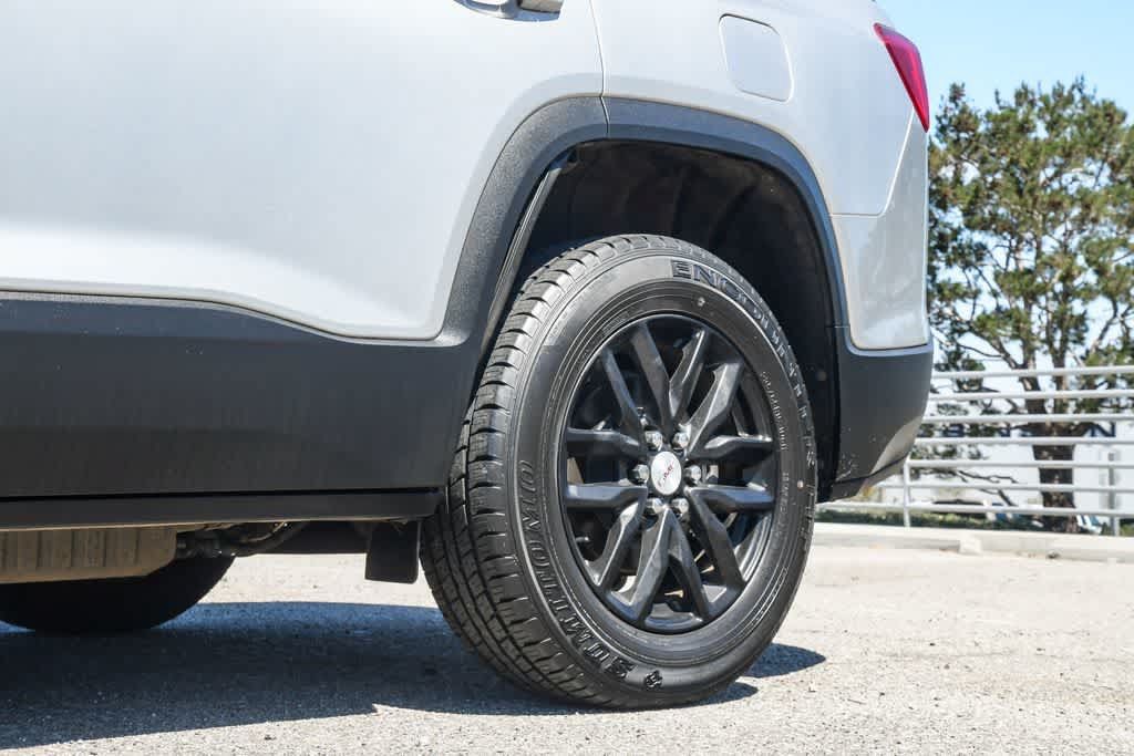 Used 2018 GMC Acadia SLT FWD image 11