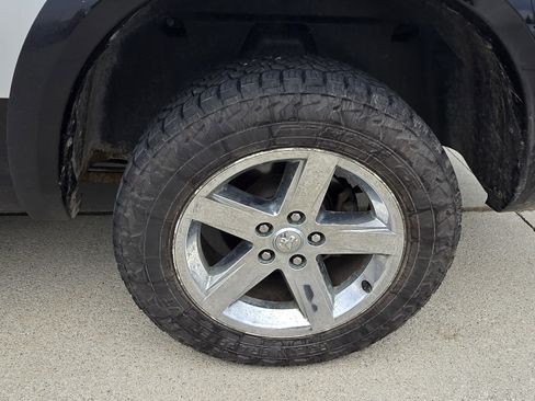 Used 2014 RAM 1500 Outdoorsman image 9