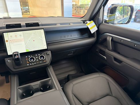 New 2026 Land Rover Defender 110 S AWD/4WD image 29