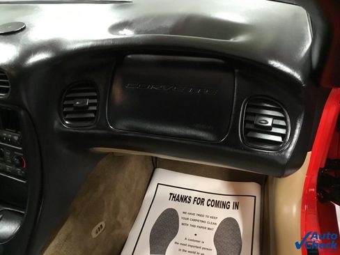 Used 1999 Chevrolet Corvette Convertible image 35