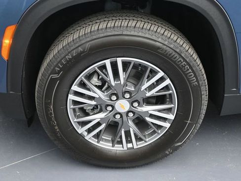 New 2026 Chevrolet Traverse LT w/ Driver Confidence Package image 23