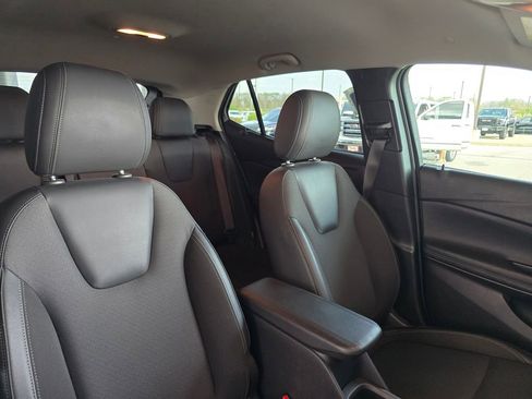 Used 2022 Buick Encore GX Select w/ Sport Touring Package FWD image 15