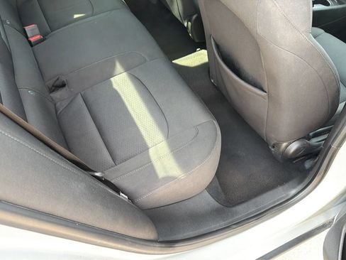Used 2018 Chevrolet Malibu LS FWD image 54