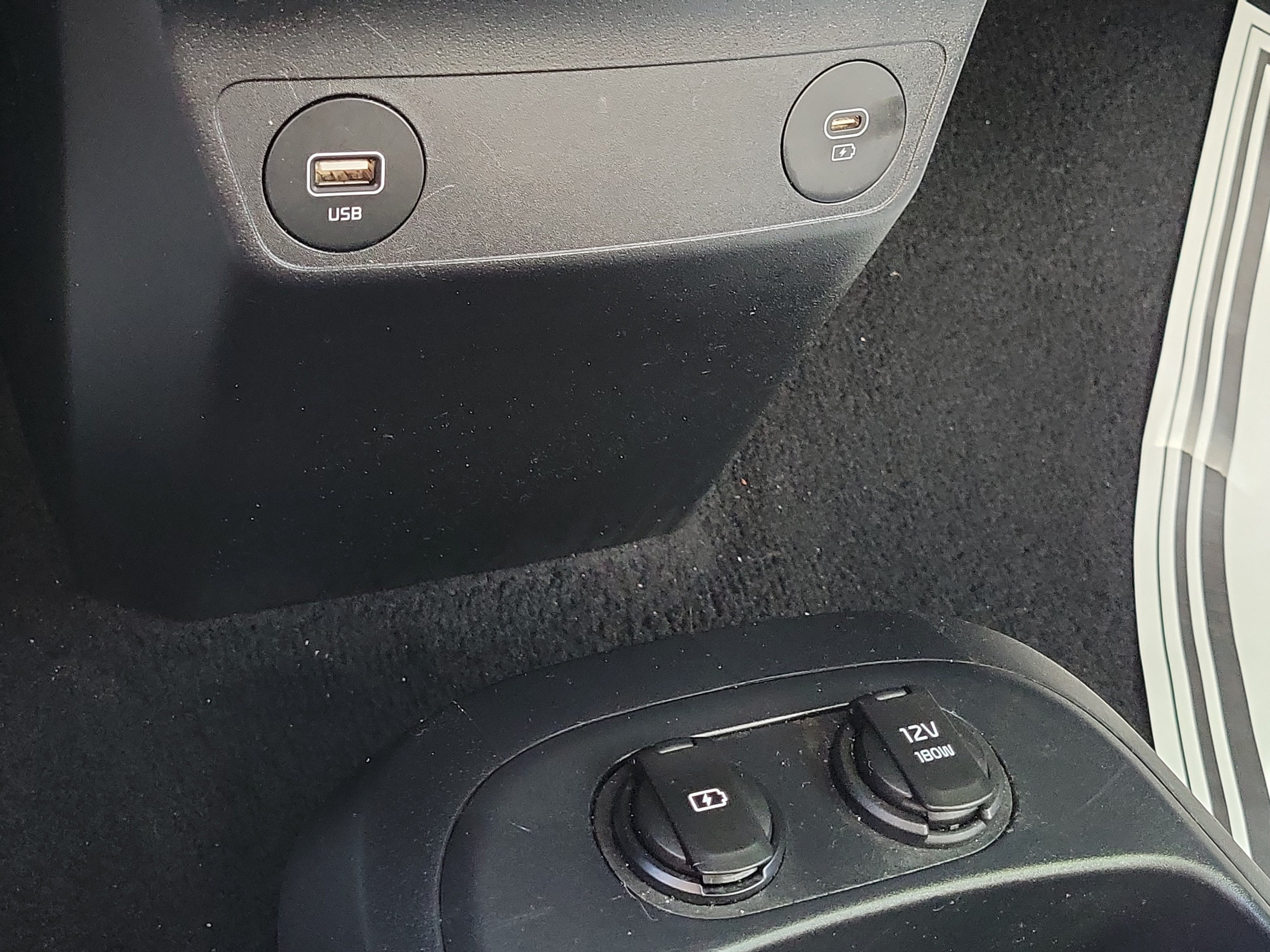 Used 2022 Kia EV6 Wind RWD image 26