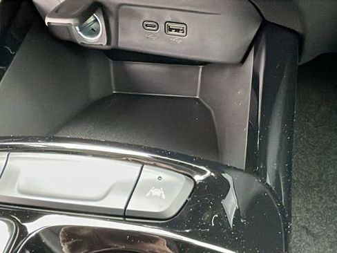 New 2026 Chevrolet Trax ACTIV FWD image 17