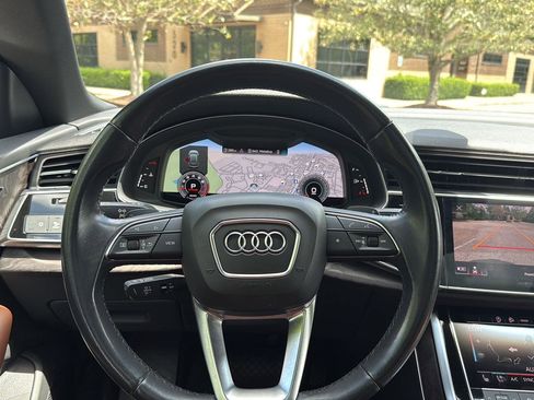 Used 2021 Audi Q8 Premium Plus w/ Premium Plus Package image 14