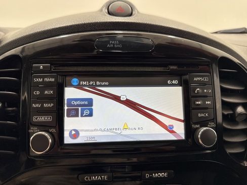 Used 2016 Nissan Juke SL image 30
