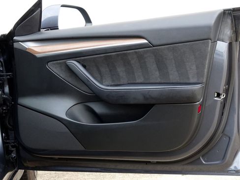 Used 2022 Tesla Model 3 Long Range image 38