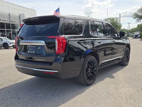 Used 2022 GMC Yukon Denali w/ Denali Ultimate Package RWD image 8