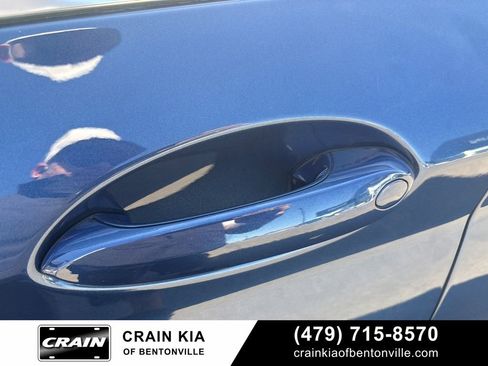 Used 2021 BMW X3 xDrive30i w/ Premium Package image 9