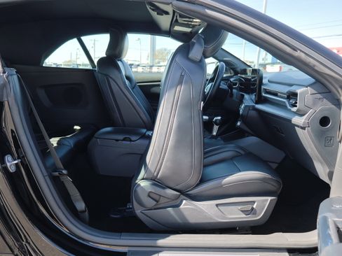 Certified 2025 Ford Mustang Premium image 31