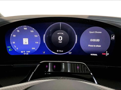 New 2026 Porsche Macan GTS Electric image 17