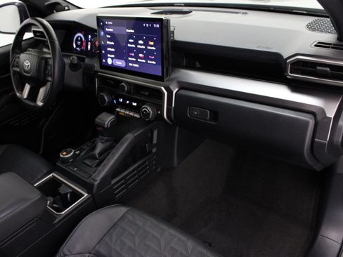Used 2025 Toyota 4Runner TRD Sport Premium AWD/4WD image 39