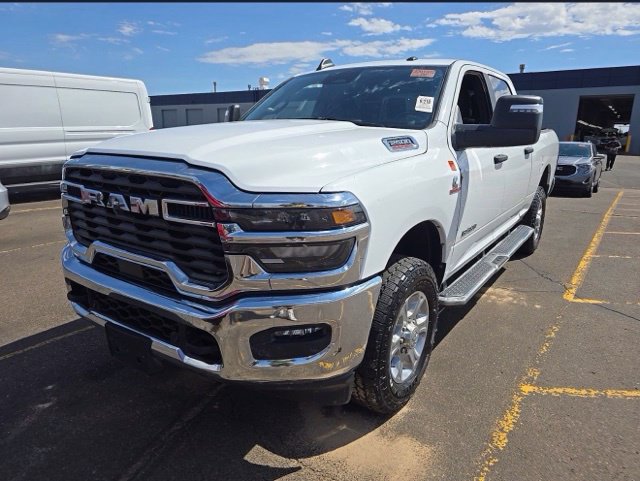 Used 2025 RAM 2500 Big Horn AWD/4WD image 1
