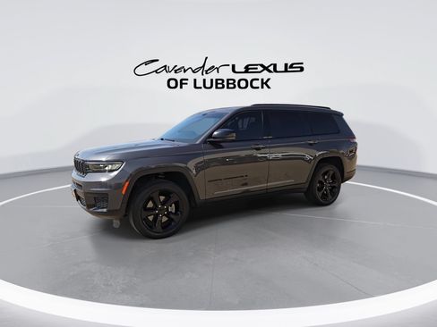 Used 2023 Jeep Grand Cherokee L Laredo AWD/4WD image 5