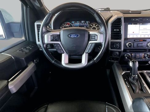 Used 2018 Ford F150 Lariat w/ Equipment Group 501A Mid AWD/4WD image 6