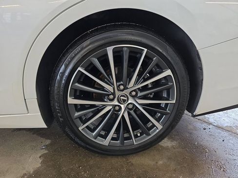 Certified 2023 Lexus ES 350 350 w/ Premium Package image 33