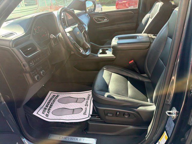 Used 2021 Chevrolet Suburban LT AWD/4WD image 19