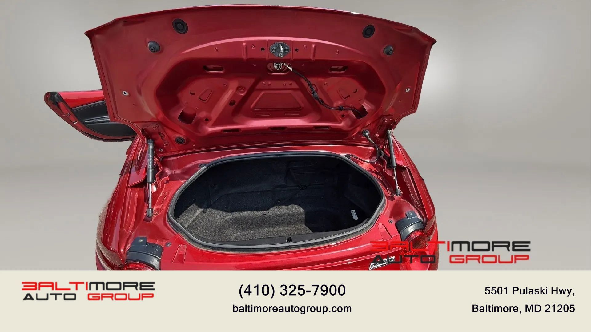 Used 2017 MAZDA MX-5 Miata RF Club RWD image 32