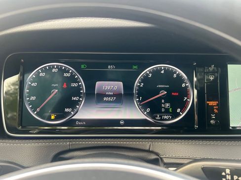 Used 2017 Mercedes-Benz S 550 4MATIC Sedan w/ Sport Package image 23