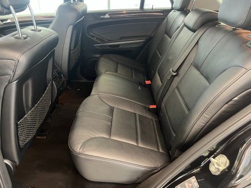 Used 2011 Mercedes-Benz ML 350 4MATIC image 32