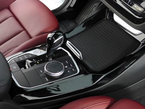 Used 2023 BMW X3 sDrive30i w/ Convenience Package image 15