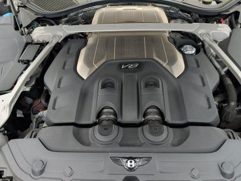 Used 2021 Bentley Continental GT AWD/4WD image 18