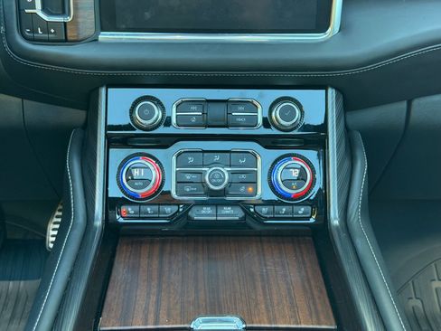 Used 2023 GMC Yukon Denali Ultimate w/ LPO, Floor Liner Package image 24