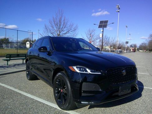 Used 2021 Jaguar F-PACE S image 29