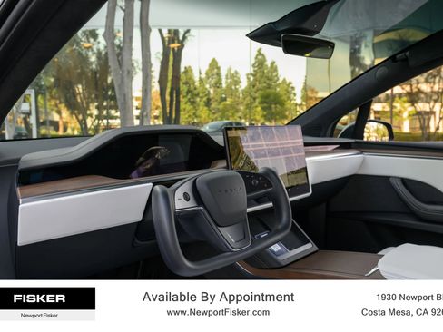 Used 2024 Tesla Model X image 9