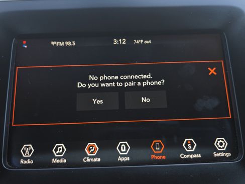 Used 2020 Jeep Cherokee Latitude Plus image 15