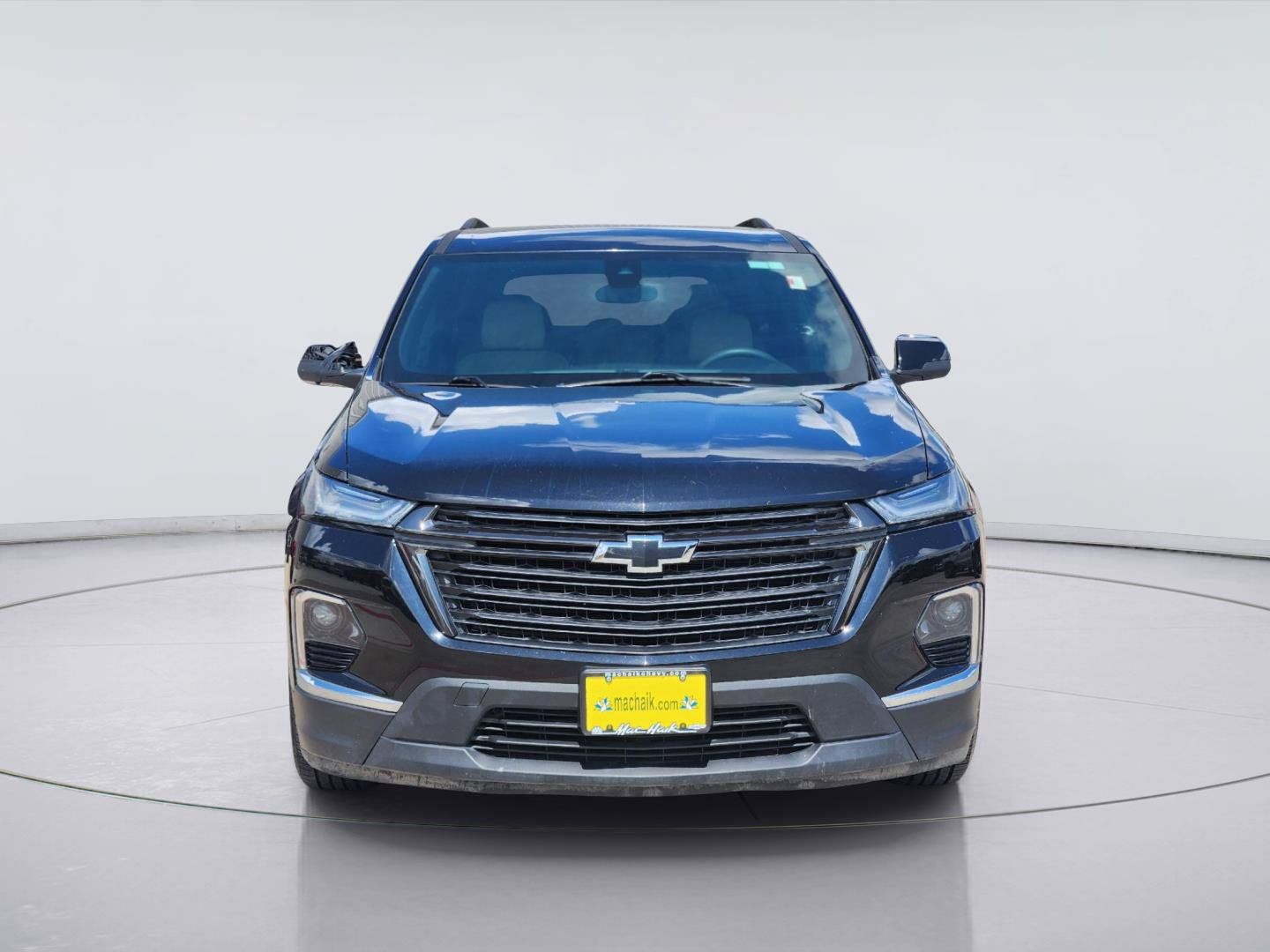 Certified 2022 Chevrolet Traverse LS w/ Midnight/Sport Edition FWD image 2