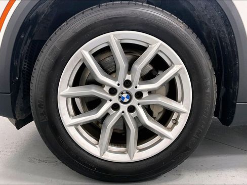 Used 2019 BMW X5 xDrive40i w/ Convenience Package AWD/4WD image 8