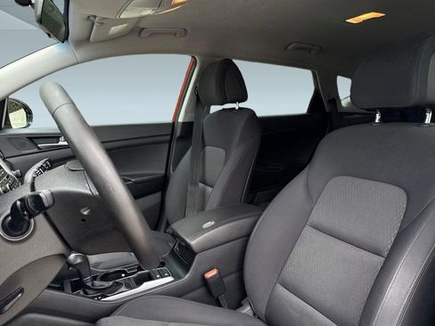 Used 2017 Hyundai Tucson Sport image 19