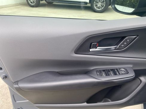 Used 2025 Toyota Prius Limited FWD image 36