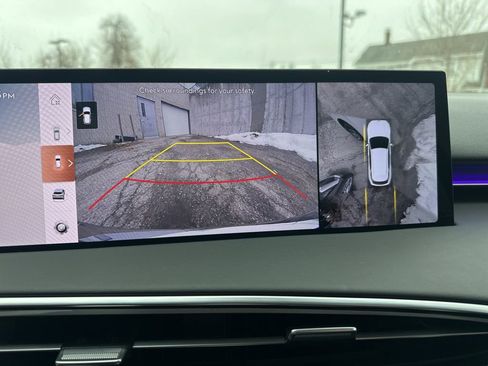 Used 2026 Genesis GV70 2.5T Advanced image 18