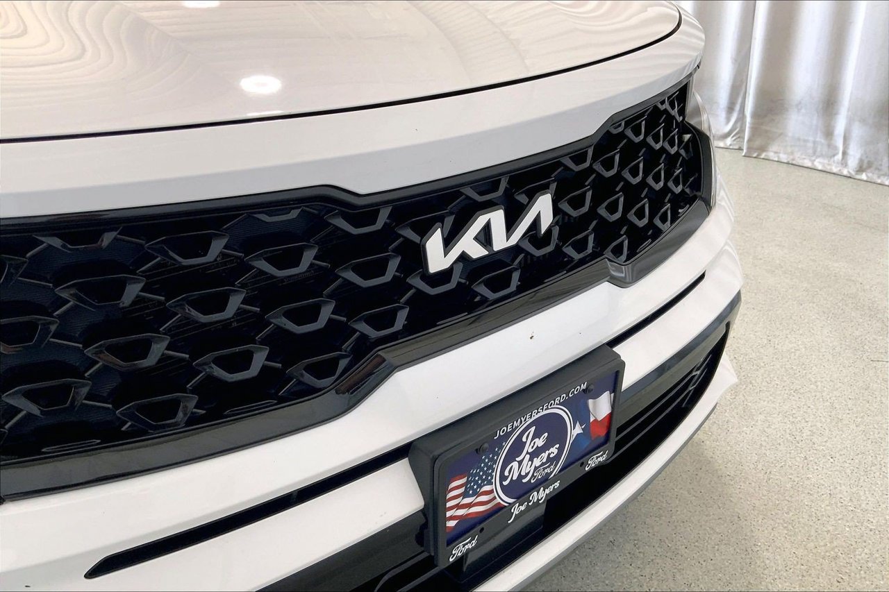 Used 2022 Kia Sorento SX AWD/4WD image 7