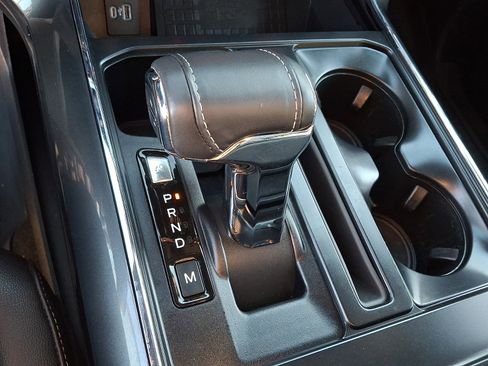 Used 2022 Ford F150 Lariat w/ Equipment Group 502A High image 15