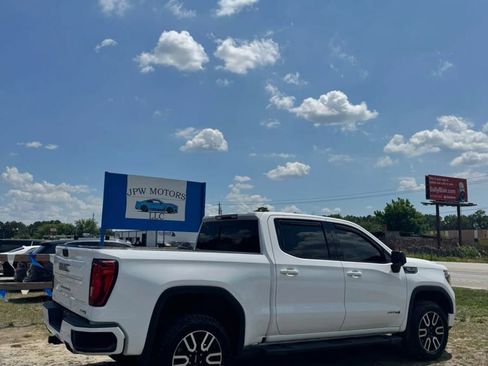 Used 2020 GMC Sierra 1500 AT4 w/ AT4 Premium Package AWD/4WD image 10