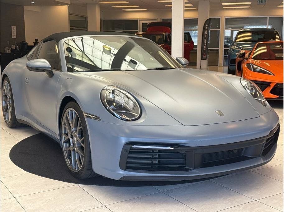 Used 2024 Porsche 911 Targa 4S w/ Premium Package AWD/4WD image 3