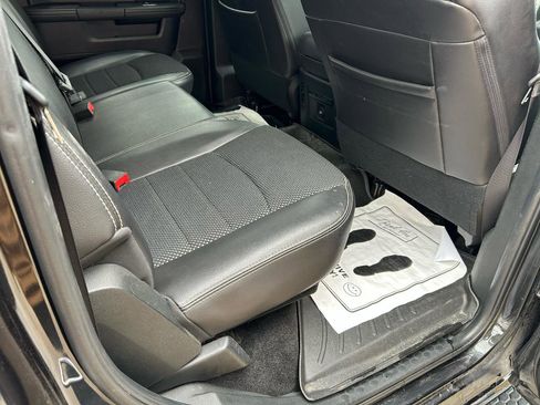 Used 2016 RAM 1500 Sport w/ Sport Premium Group image 11