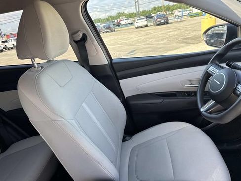 Used 2025 Hyundai Tucson SEL AWD/4WD image 24