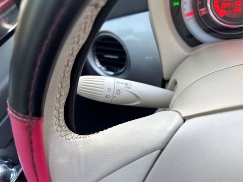 Used 2012 FIAT 500 Lounge w/ Luxury Leather Pkg image 17