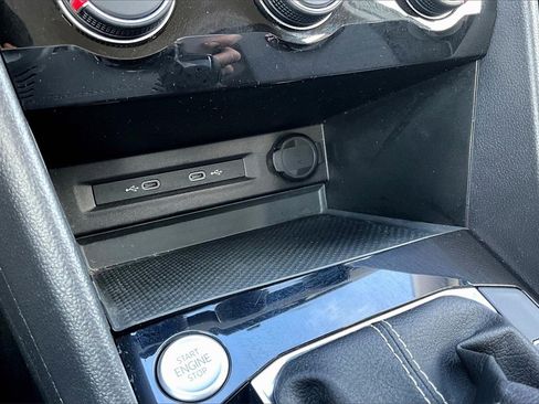 Used 2023 Volkswagen Taos S image 32