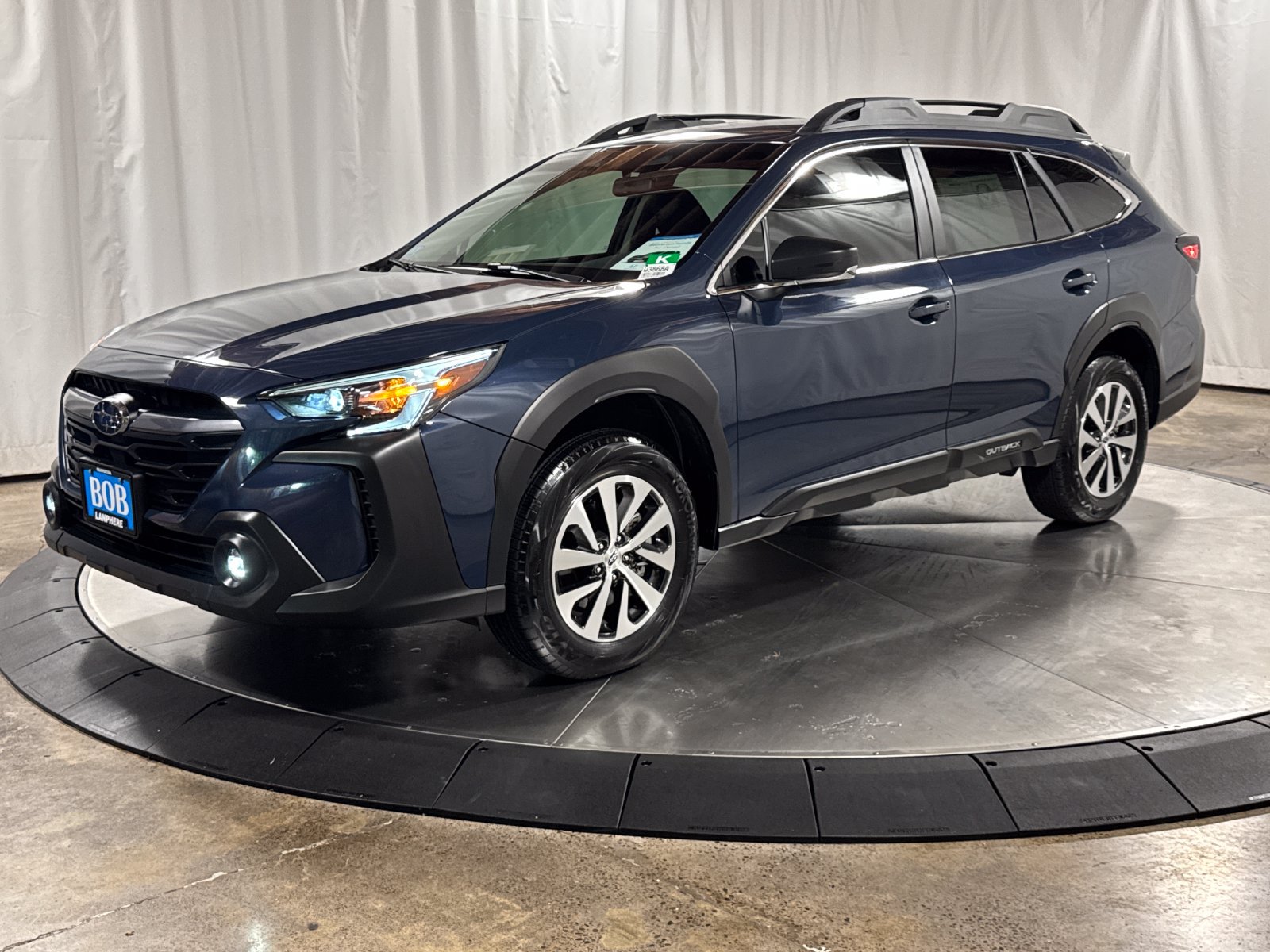 Used 2025 Subaru Outback AWD/4WD image 1