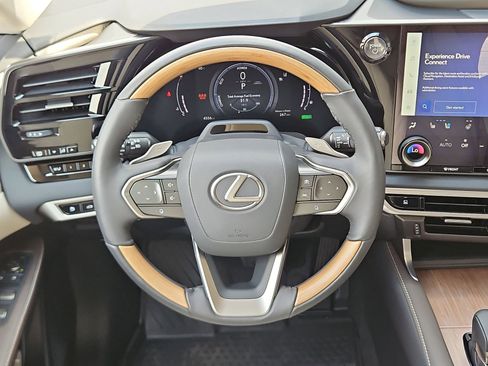 Used 2024 Lexus RX 350 w/ Convenience Package image 14