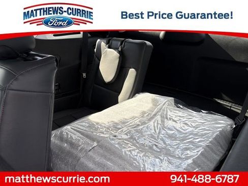 New 2025 Ford Explorer Active w/ Active Comfort Package image 13